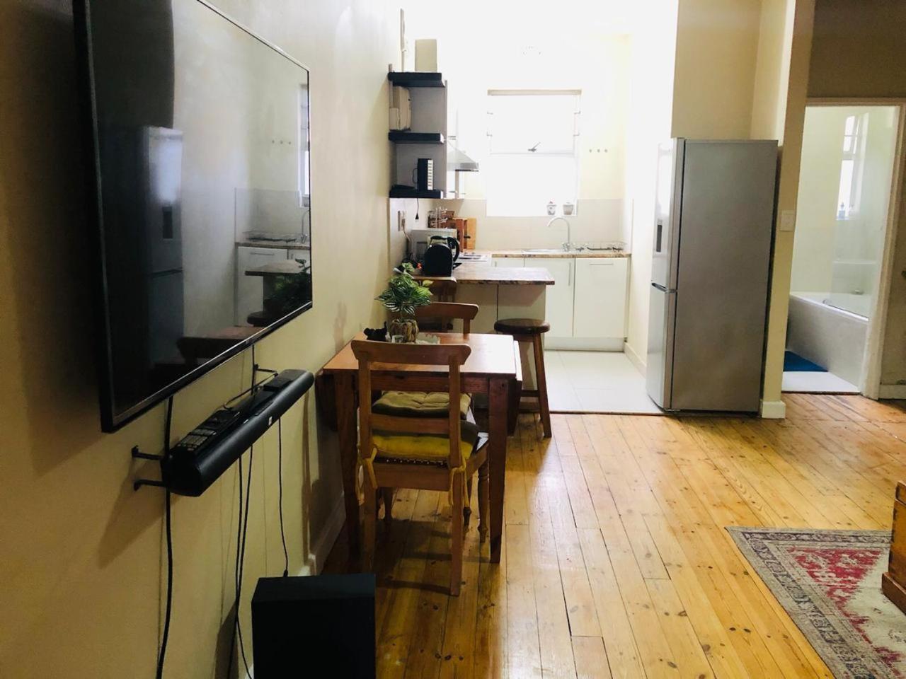 Charming, 1 Bed *