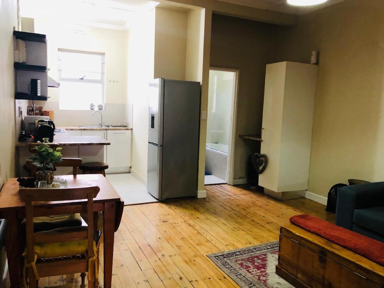 Charming, 1 Bed * Cape Town